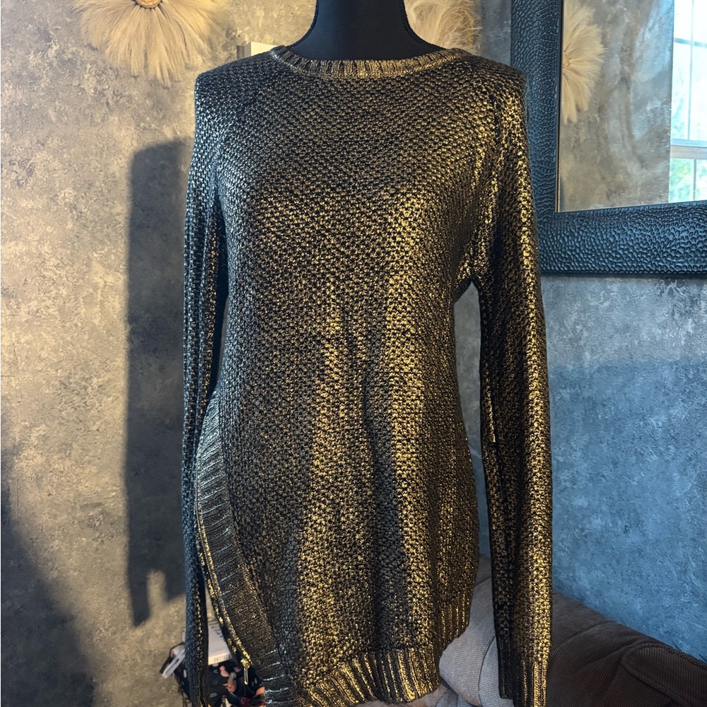Romeo & Juliet Couture Black and Gold Sweater